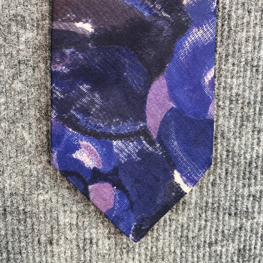 Geoffrey Beene Mens Tie Blue Purple Abstract Painterly Floral Microfiber 57x3.5